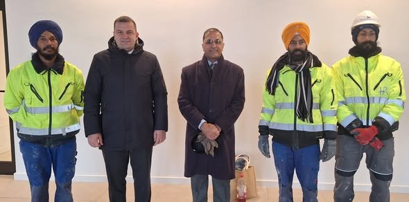 Ambassador Arun Goel visited the City of Bjelovar, where he met with Mayor Dario Hrebak on the 3rd December 2025.