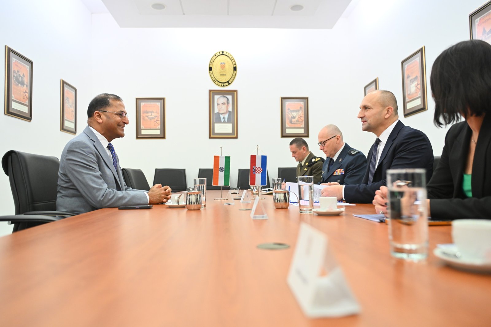 Deputy Prime Minister of the Republic of Croatia and Minister of Defense Ivan Anušić met on November 13, 2025, at the Ministry of Defense of the Republic of Croatia with the Ambassador of India to Croatia, Arun Goel. The meeting discussed possibilities for strengthening defence cooperation between the two countries, global security challenges, the situation in Southeast Europe, and current modernization projects of the Armed Forces of the Republic of Croatia. Minister Anušić thanked Ambassador Goel for the visit and said that he sees room for further strengthening the partnership between Croatia and India. They discussed possibilities for cooperation in the field of defense industry. In this context, Minister Anušić presented Croatian manufacturers of high-quality military equipment. Minister Anušić also spoke about the importance of developing maritime capabilities through the project to procure a multi-purpose corvette ship, which will significantly strengthen the Croatian Navy.