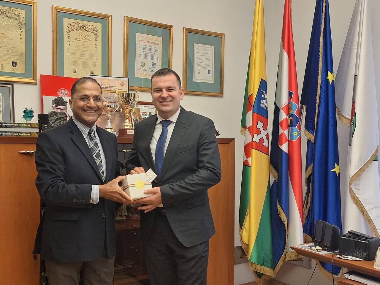 Ambassador Arun Goel visited the City of Bjelovar, where he met with Mayor Dario Hrebak on the 3rd December 2025.