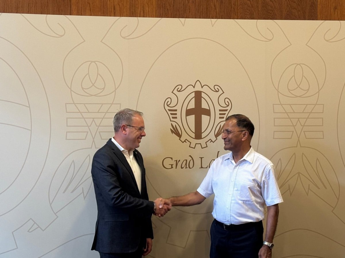 H.E. Mr. Arun Goel met with Mr. Donald Blašković, Mayor of Labin