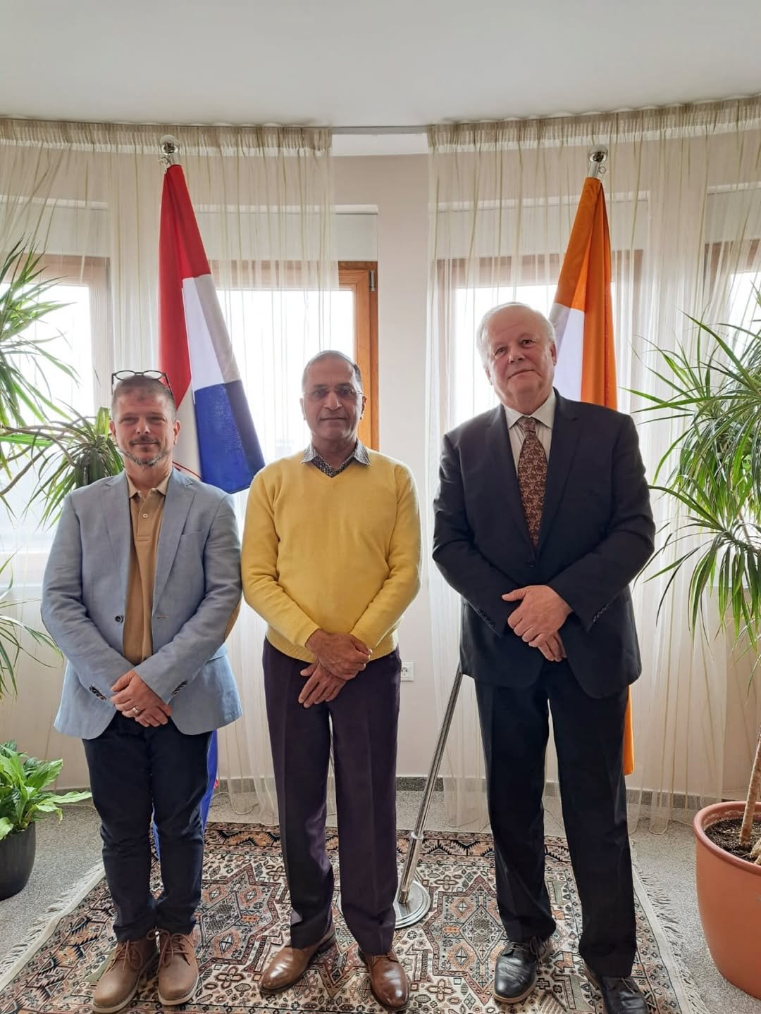 Prof. Dr. Sc. Đani Benčić, professor from the Faculty of Agriculture, and his associate Mr. Matko Štambuk, met with the H.E. Ambassador of India to present a project proposal titled “Extra virgin olive oil of two-millennium quality and two-millennium tradition of its marketing in India”, aiming to renew the ancient Istrian tradition of trading the world’s highest-quality olive oil.