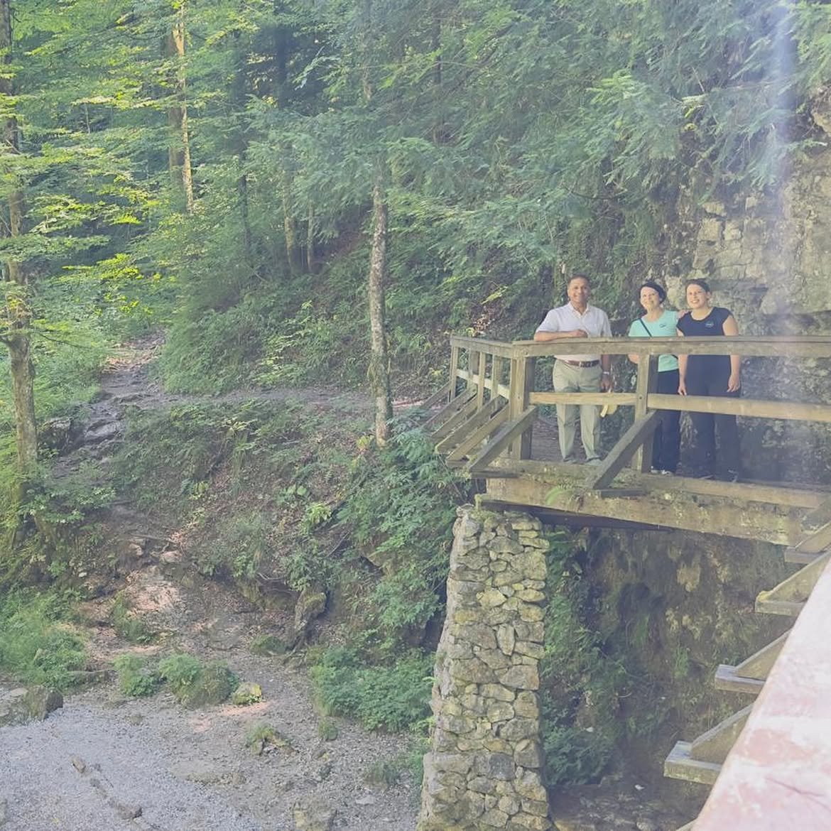 H.E. Mr. Arun Goel visited the breathtaking Kamačnik Canyon