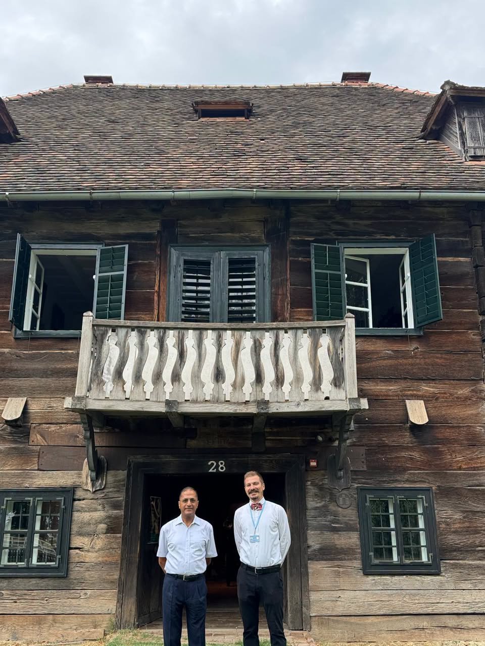 On the 2nd July, Ambassador Arun Goel paid a visit to Donja Lomnica, where he toured the historic Kurija Modić–Bedeković, one of the area's most significant examples of traditional wooden manor architecture.  The visit, hosted by the local tourist guide, provided an opportunity to learn more about the rich cultural and historical heritage of the Velika Gorica region. Following the tour, the Ambassador visited the Velika Gorica Tourist Board Visitor Centre, where the visit concluded with a brief presentation and photo opportunity. Such visits help strengthen cultural ties and foster mutual understanding between the Republic of India and the Republic of Croatia, while highlighting the importance of preserving and promoting local heritage