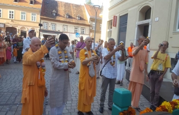  ISKCON Zagreb, supported by Indian Embassy, celebrated Ratha Jatra in Zagreb on 11 Aug 2019.