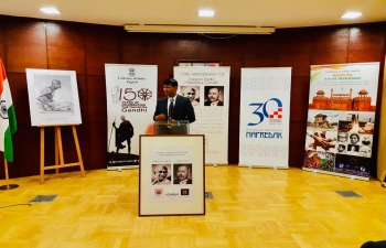 Mahatma Gandhi’s 152nd birth anniversary was celebrated at @hkdnapredakzg by Croatian-Indian Society by releasing fresh prints of Romain Rolland’s “Naš Gandhi” (1924) with preface by Stjepan Radić whose 150th birth anniversary was on 11 June 2021