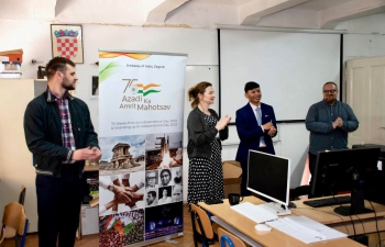  At the inauguration ceremony, Ambassador Raj Kumar Srivastava opened the India Corner for the students of Škola primijenjene umjetnosti i dizajna u Zagrebu - ŠPUD, Zagreb. The corner will be enriched with 75 books in the field of India's literature, philosophy and culture. These books will inspire the young artists to create new works and to express their vision of #NewIndia. The mentioned initiative is a continuation of the cooperation with the ŠPUD school, which already in January 2022 gifted 75 congratulation postcards to the Prime Minister of India and to the people of India