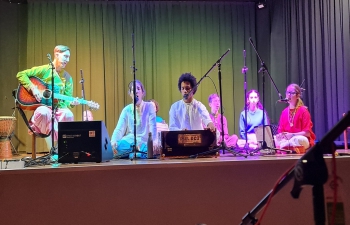 Glimpses of the Bhakti Marga Hrvatska's "Just Love" concert celebrating Indian spiritual music, supported by India in Croatia (Embassy of India, Zagreb) as part of the #AmritMahotsav initiative. The gathering with attendees from several countries enjoyed the universal values through music focusing on India's rich cultural heritage.